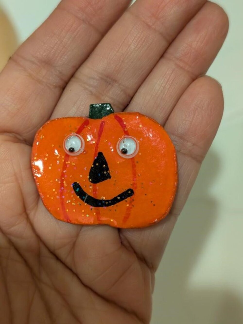 Large Vtg Halloween Acrylic & Glitter Button Cover Smiling Face Jack O Lantern